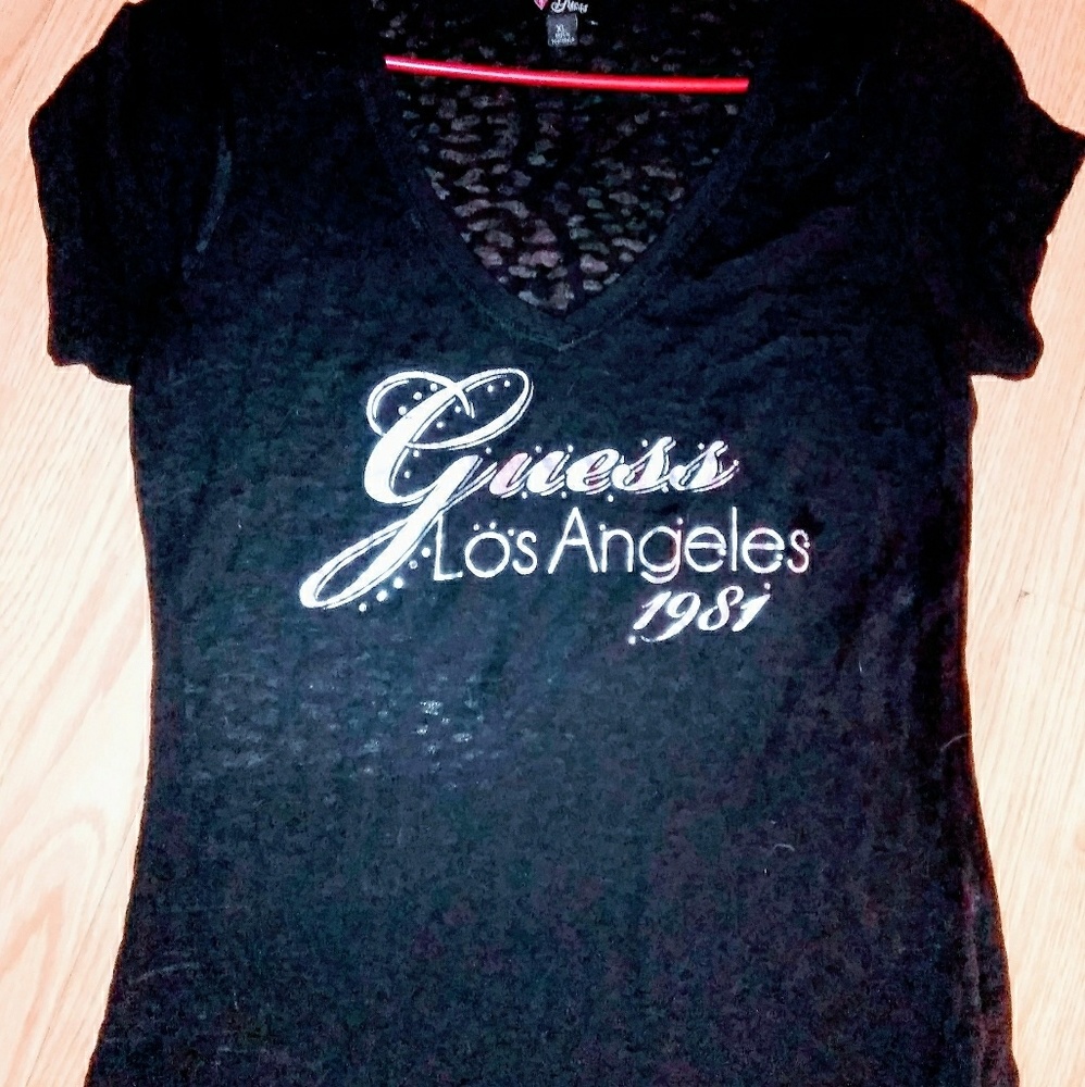 Guess V neck shirt
